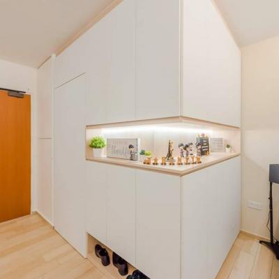 Gallery23